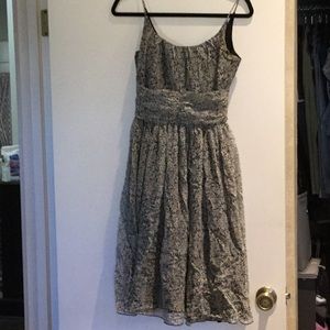 Women’s dress